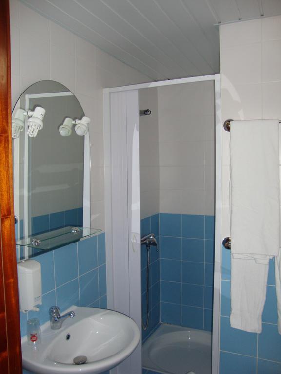 Hotel Pensão Aliança à Guarda Chambre photo